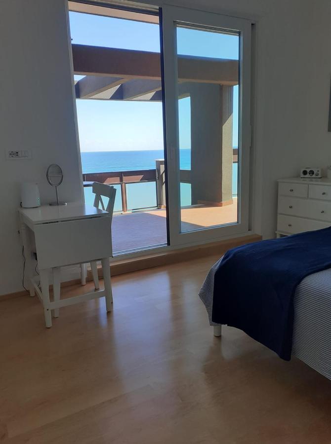 Attico Suite Spiaggia Бари Екстериор снимка