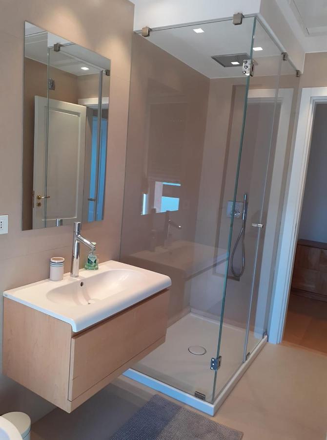 Attico Suite Spiaggia Бари Екстериор снимка