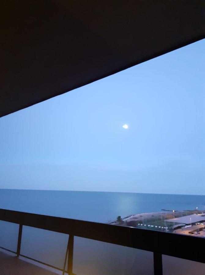 Attico Suite Spiaggia Бари Екстериор снимка